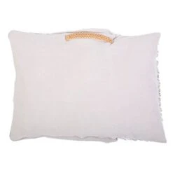 Nairobi Cuddly Cushion -Zooplus Shop 229296 geop zooplusexclusive kuschelkissen nairobi hs 06 3