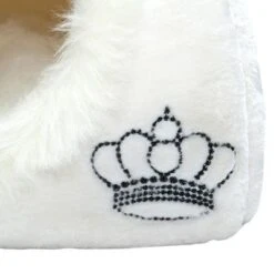 Royal Pet Den - White -Zooplus Shop 333880 royalpet katzenhoehle white 05 05 2013 dsc9026 6