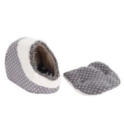 White Dots Snuggle Den -Zooplus Shop 346777 kuschelhoehle white dots 04 07 2013 2